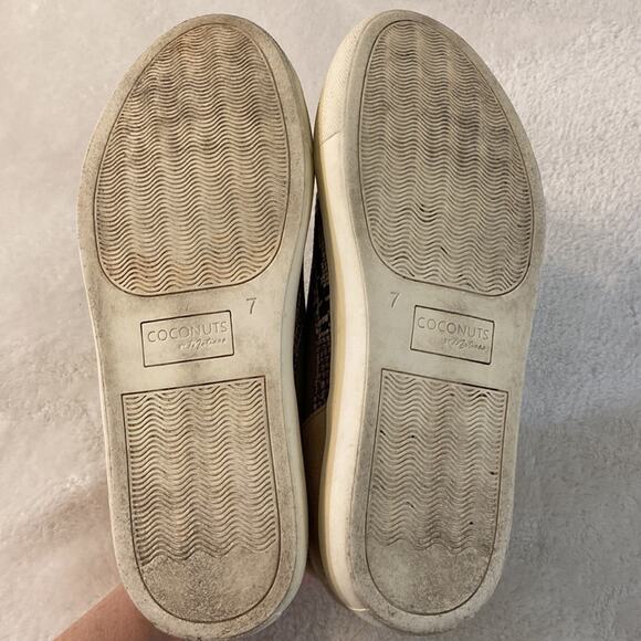 Coconuts by Matisse Spencer Hi-Top Slip-On Shoe Size 7 - Picture 5 of 9